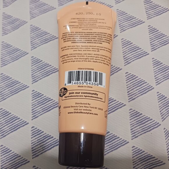 Rich Radiance Skin Care Oak Milk & Honey Cream Cleanser with Ceramides 2oz - Picture 2 of 2